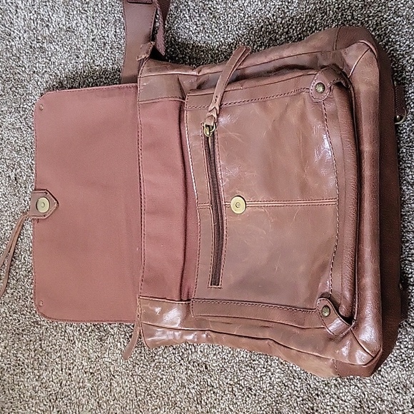 The Sak Ventura Dark Leather Convertible Crossbody Backpack Bag - Picture 5 of 6